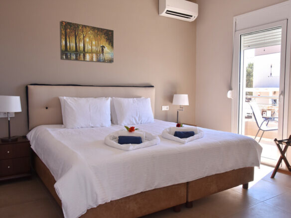 2-bedroom Villa In Neapoli, Greece (120 M²)