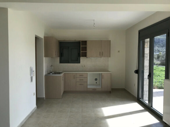 Complex In Greece (600 M²)