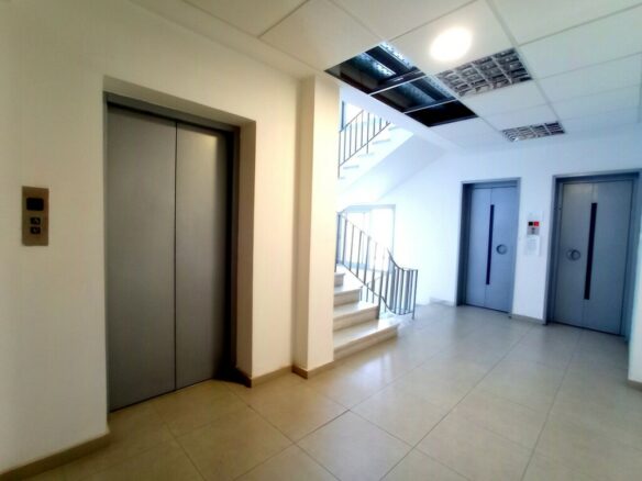 Complex In Vardaris – Lahanokipi, Greece (78 M²)