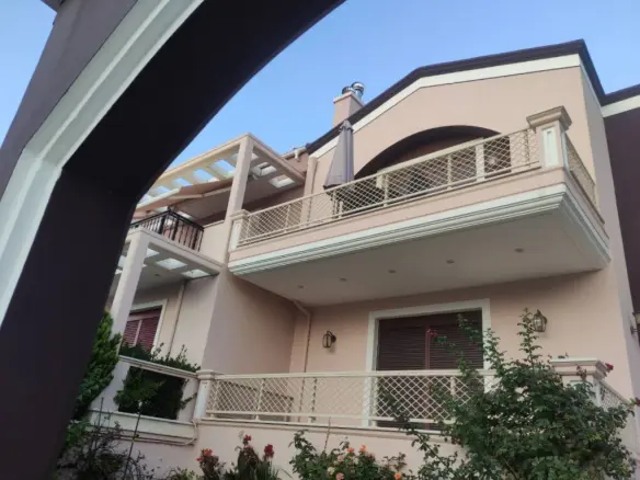 3-bedroom Flat In Alexandroupoli, Greece (100 M²)