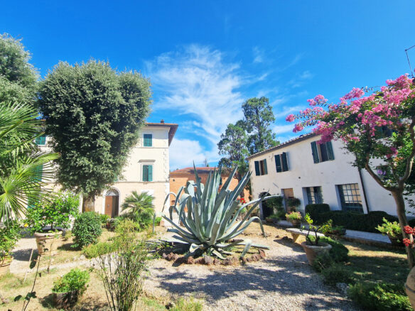 C948 Villa With Holiday Farm In Sinalunga, Tuscany