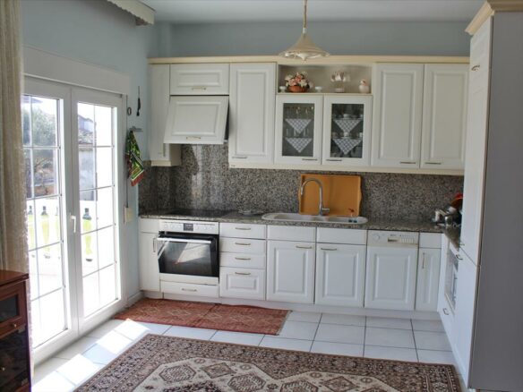 4-bedroom Detached House In Katerini, Greece (229 M²)