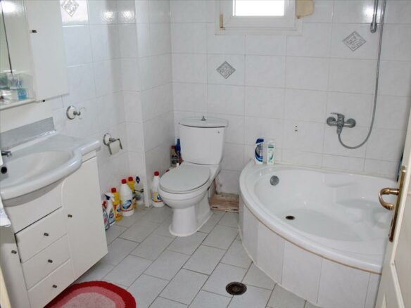 4-bedroom Detached House In Katerini, Greece (229 M²)