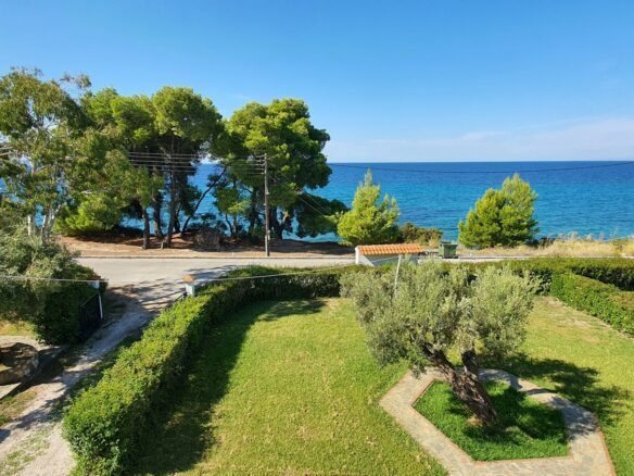 1-bedroom Flat In Sithonia, Greece (55 M²)