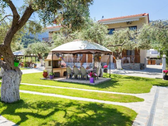 Hotel In Thasos, Greece (404 M²)