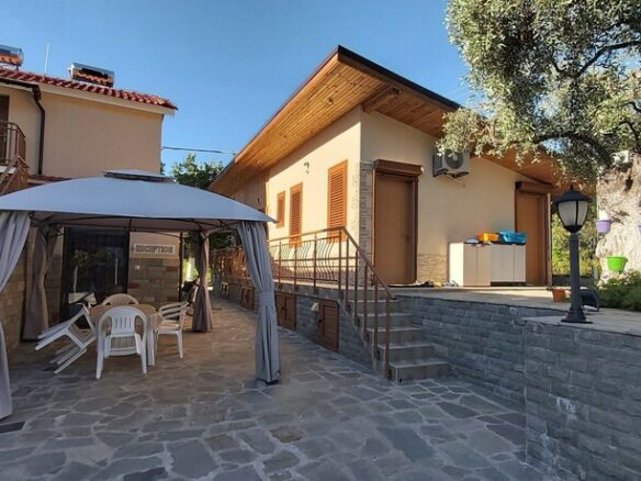 Hotel In Thasos, Greece (404 M²)