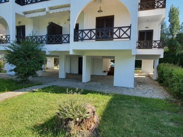 1-bedroom Flat In Sithonia, Greece (55 M²)