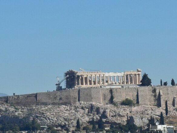 Flat In Greece (75 M²)