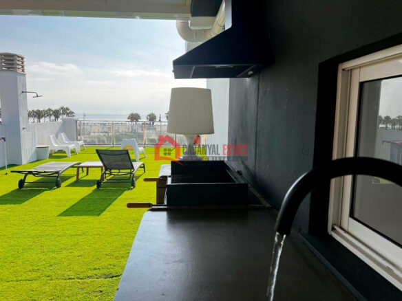 6-bedroom Terraced House In Valencia (365 M²)