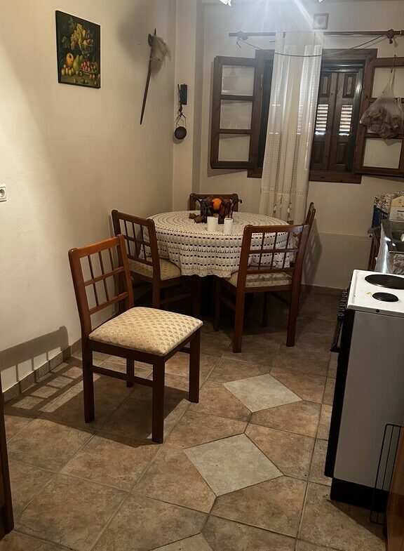 Building In Platanos, Greece (270 M²)