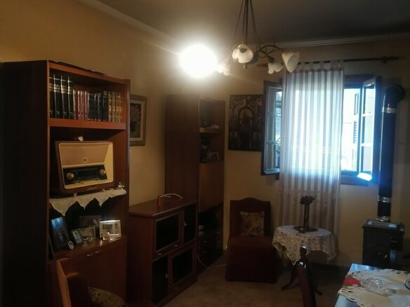Building In Platanos, Greece (270 M²)