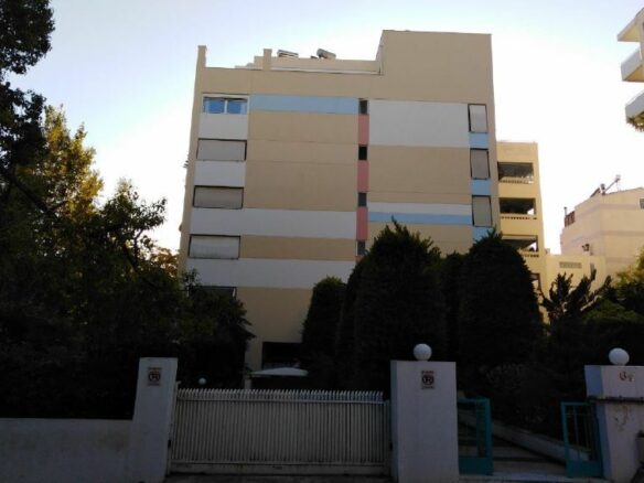 3-bedroom Flat In Palaio Faliro, Greece (218 M²)