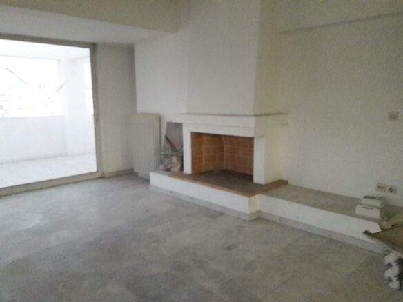 3-bedroom Flat In Palaio Faliro, Greece (218 M²)