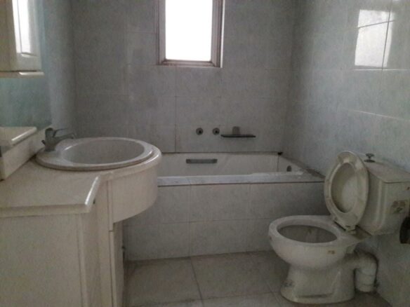 3-bedroom Flat In Palaio Faliro, Greece (218 M²)