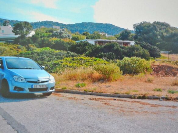 Land In Artemida (loutsa), Greece