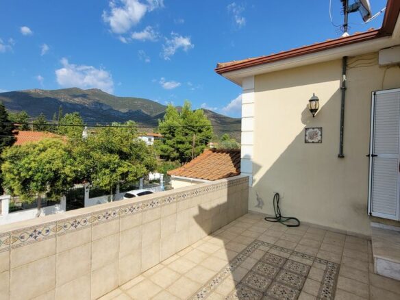4-bedroom Detached House In Vasilika, Greece (340 M²)