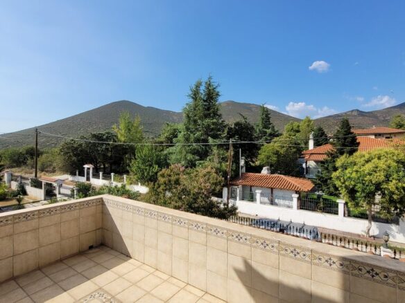 4-bedroom Detached House In Vasilika, Greece (340 M²)