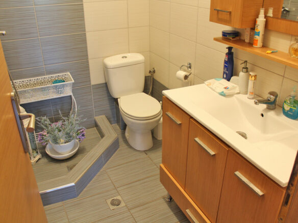 3-bedroom Detached House In Litochoro, Greece (124 M²)