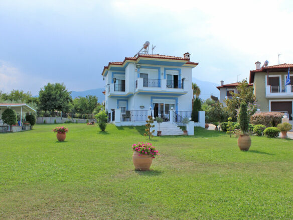 3-bedroom Detached House In Litochoro, Greece (124 M²)
