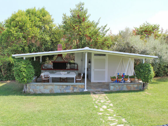 3-bedroom Detached House In Litochoro, Greece (124 M²)
