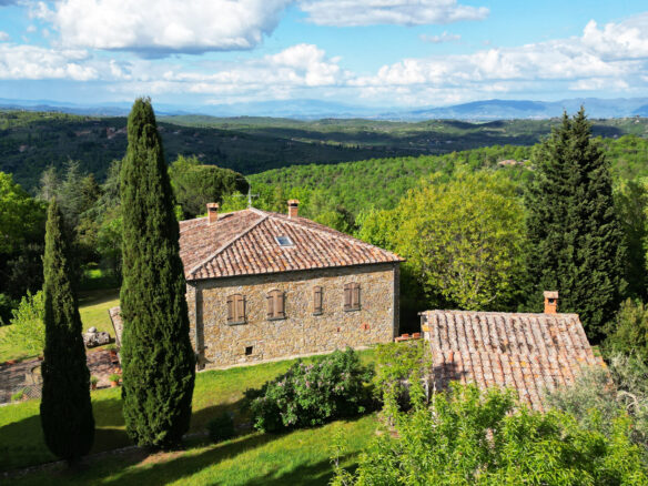C618 Expansive Tuscan Estate In Siena Province, Sinalunga