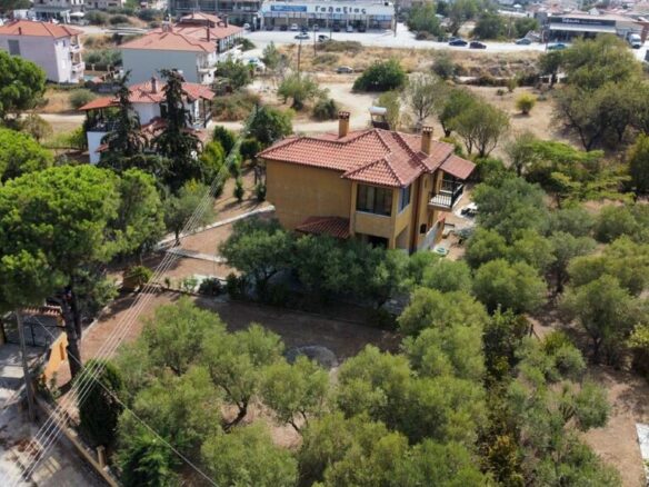 4-bedroom Villa In Sithonia, Greece (161 M²)