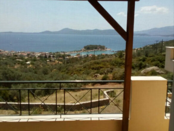 Flat In Peloponnese With 50 M², Ideal For Investment