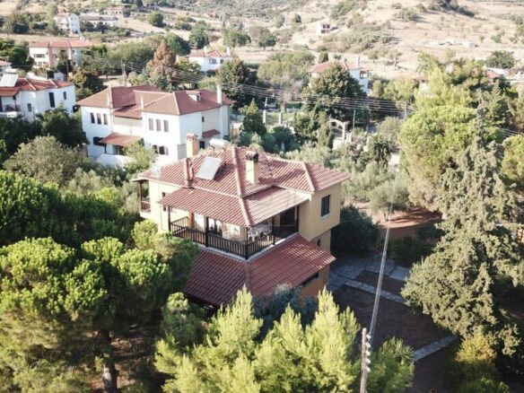 4-bedroom Villa In Sithonia, Greece (161 M²)