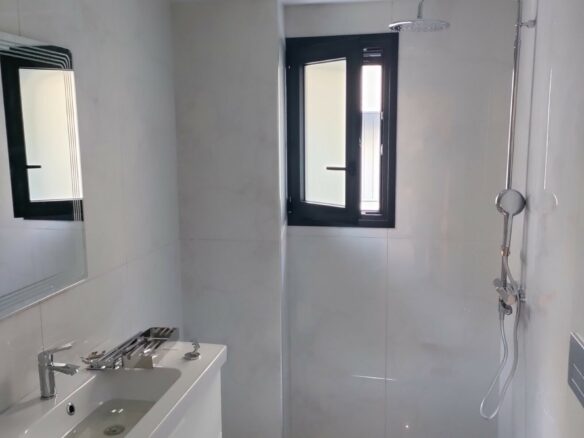2-bedroom Flat In Neos Kosmos, Greece (87 M²)