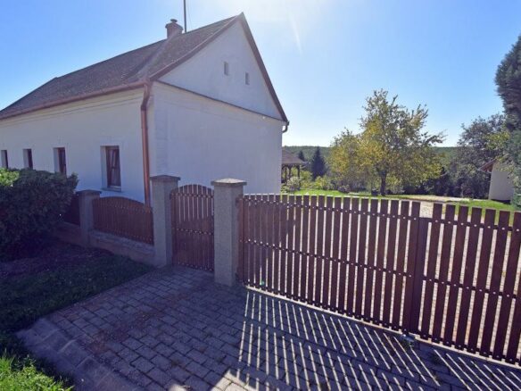 Three-bedroom House In Porrogszentpál, Somogy Region