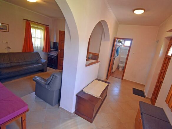 Three-bedroom House In Porrogszentpál, Somogy Region
