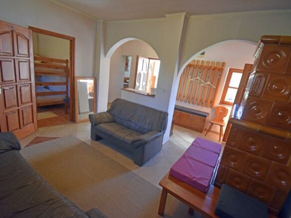 Three-bedroom House In Porrogszentpál, Somogy Region