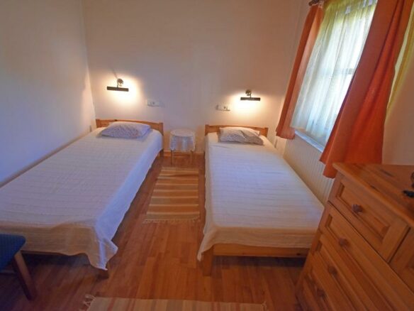 Three-bedroom House In Porrogszentpál, Somogy Region