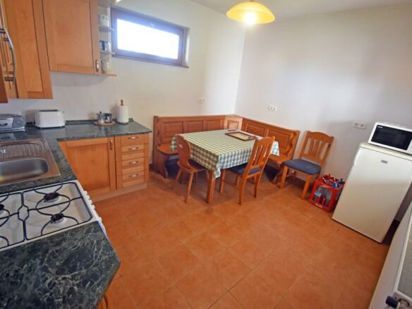 Three-bedroom House In Porrogszentpál, Somogy Region