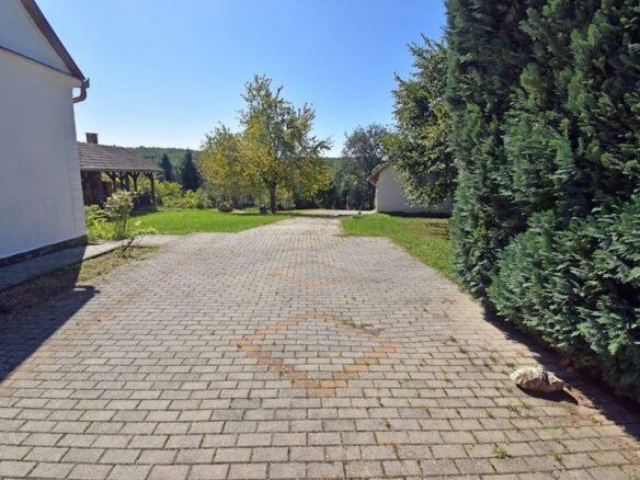 Three-bedroom House In Porrogszentpál, Somogy Region