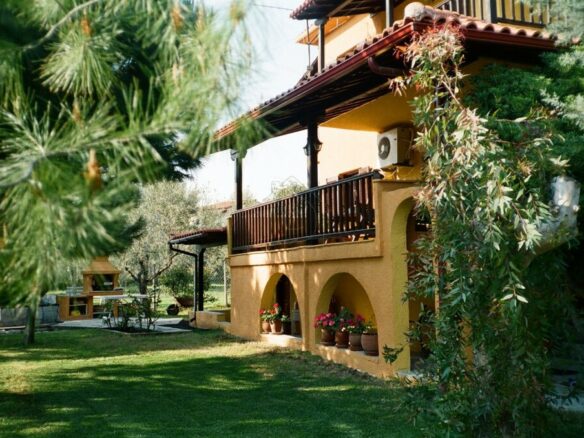 4-bedroom Villa In Sithonia, Greece (161 M²)