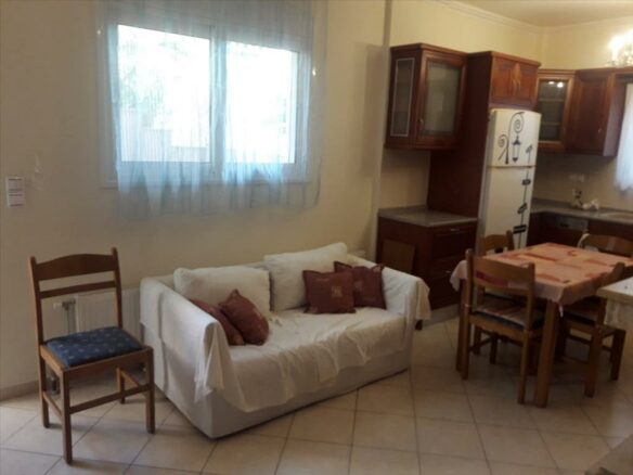 6-bedroom Detached House In Artemida (loutsa), Greece (175 M²)