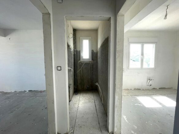 3-bedroom Flat In Corfu, Greece (112 M²)