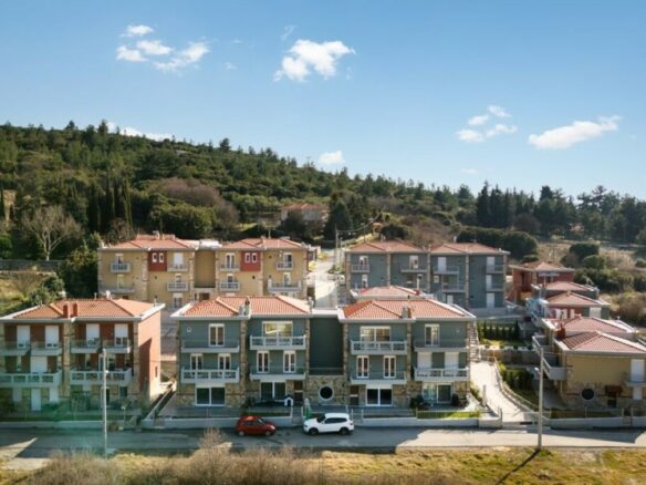 3-bedroom Flat In Chortiatis, Greece (145 M²)
