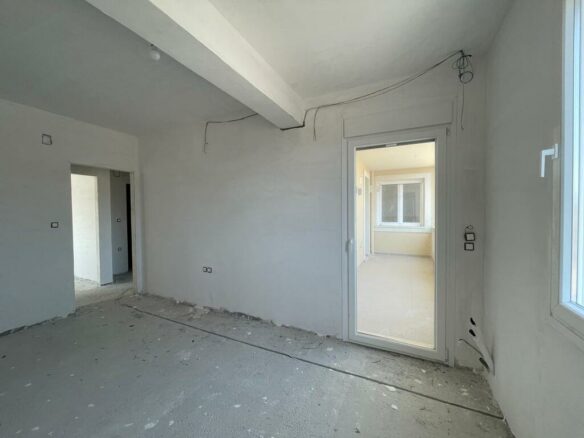 3-bedroom Flat In Corfu, Greece (112 M²)