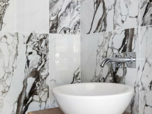 3-bedroom Flat In Chortiatis, Greece (145 M²)