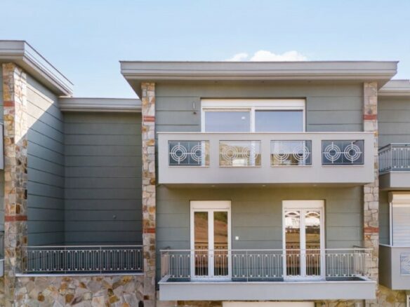 3-bedroom Maisonette In Chortiatis, Greece (150 M²)