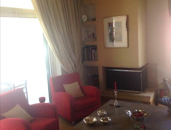 3-bedroom Duplex In Cholargos, Greece (173 M²)