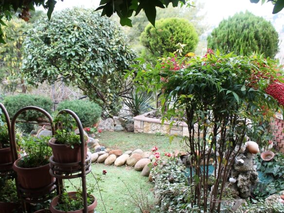 3-bedroom Maisonette In Panorama, Greece (234 M²)