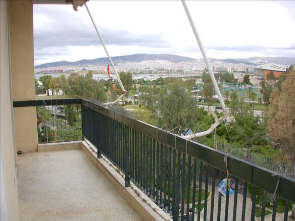 3-bedroom Flat In Palaio Faliro, Greece (94 M²)