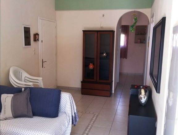 3-bedroom Business In Thisvi, Greece (114 M²)