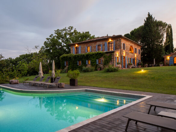 C818 Panoramic Farmhouse With Pool And Land For Sale In Lucignano Tuscany