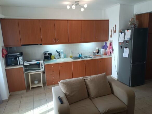 Building In Aigaleo, Greece (665 M²)