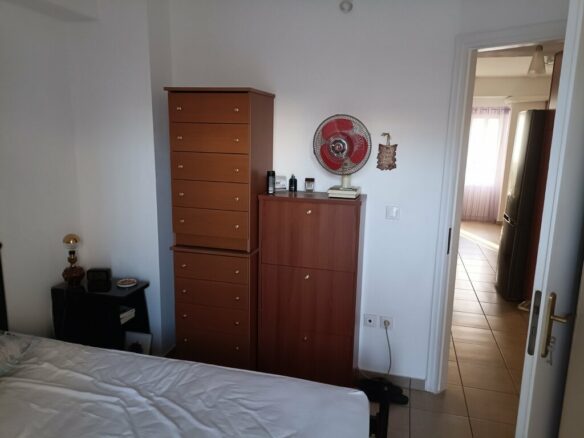 Building In Aigaleo, Greece (665 M²)