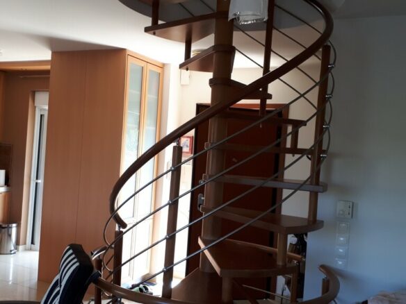 4-bedroom Maisonette In Markopoulo, Greece (170 M²)